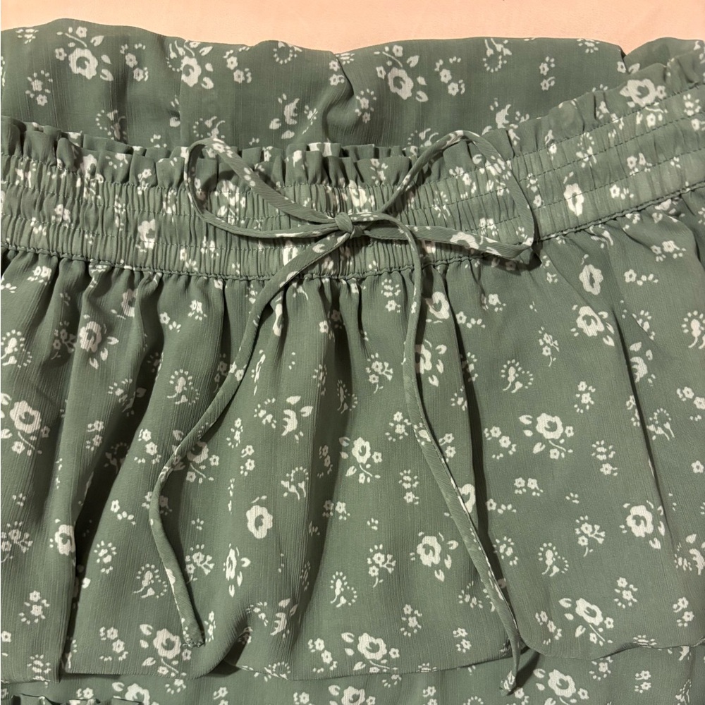 madewell green floral maxi skirt "Ruffle Tiered Maxi Skirt (Cottage Garden)"